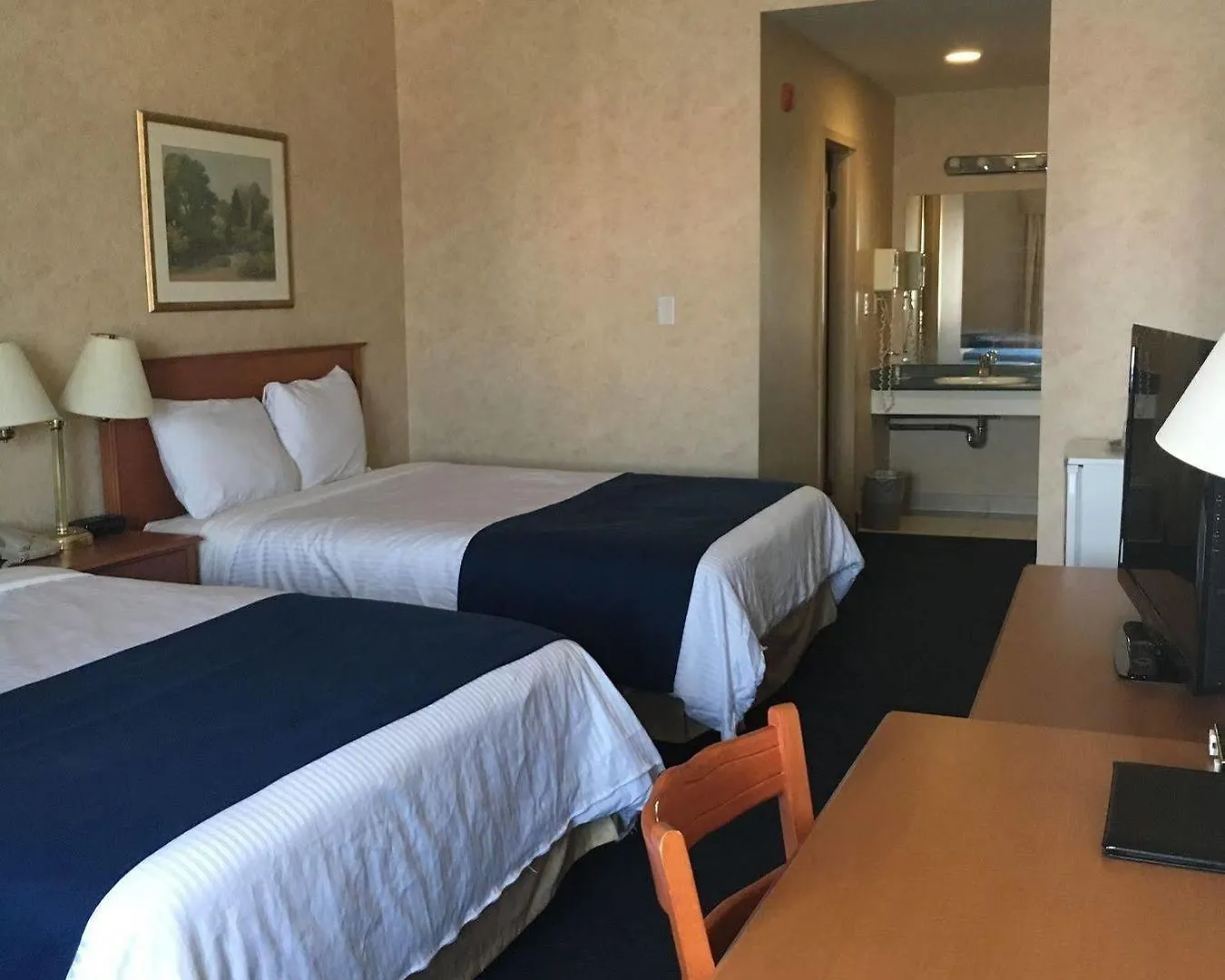The Glengate Hotel & Suites Niagara Falls