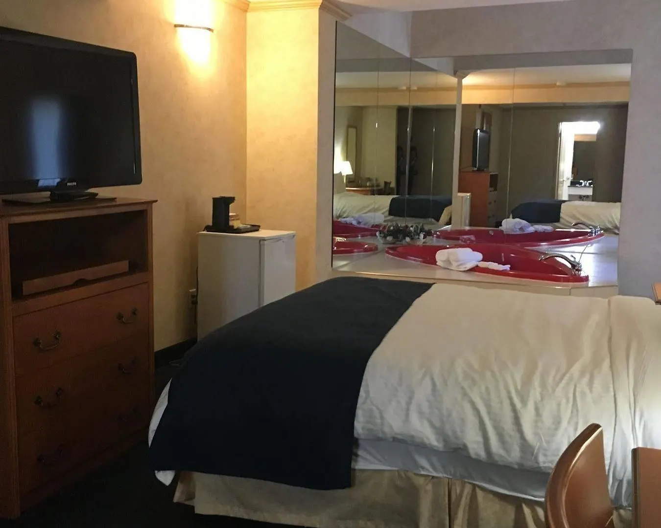 The Glengate Hotel & Suites Niagara Falls
